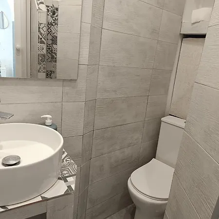 Apartment Giagia Annousio *