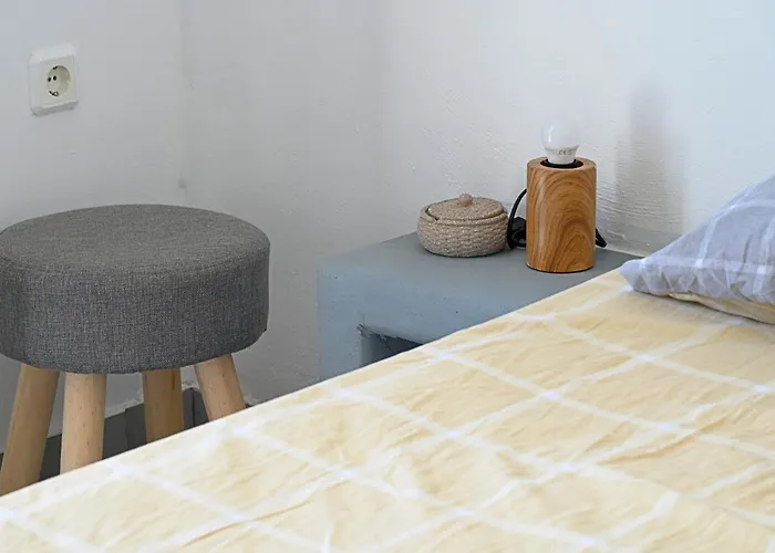 Giagia Annousio Kanala